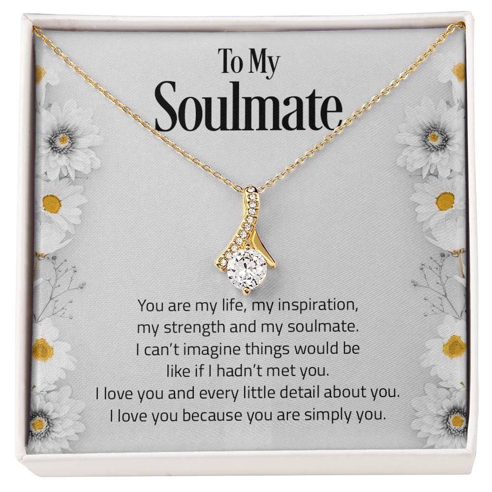 - Alluring Beauty necklace
